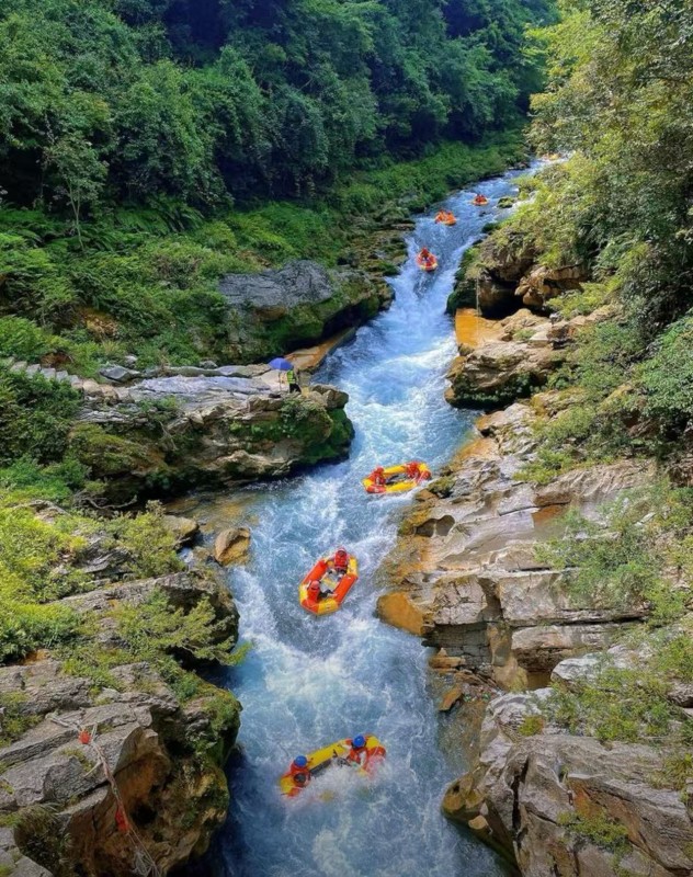 芦头峡谷漂流