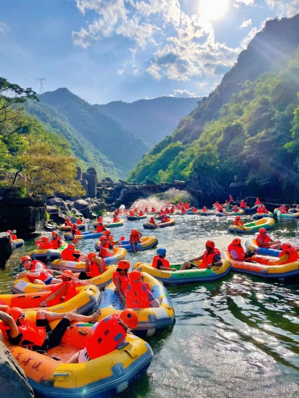 云溪峡谷漂流