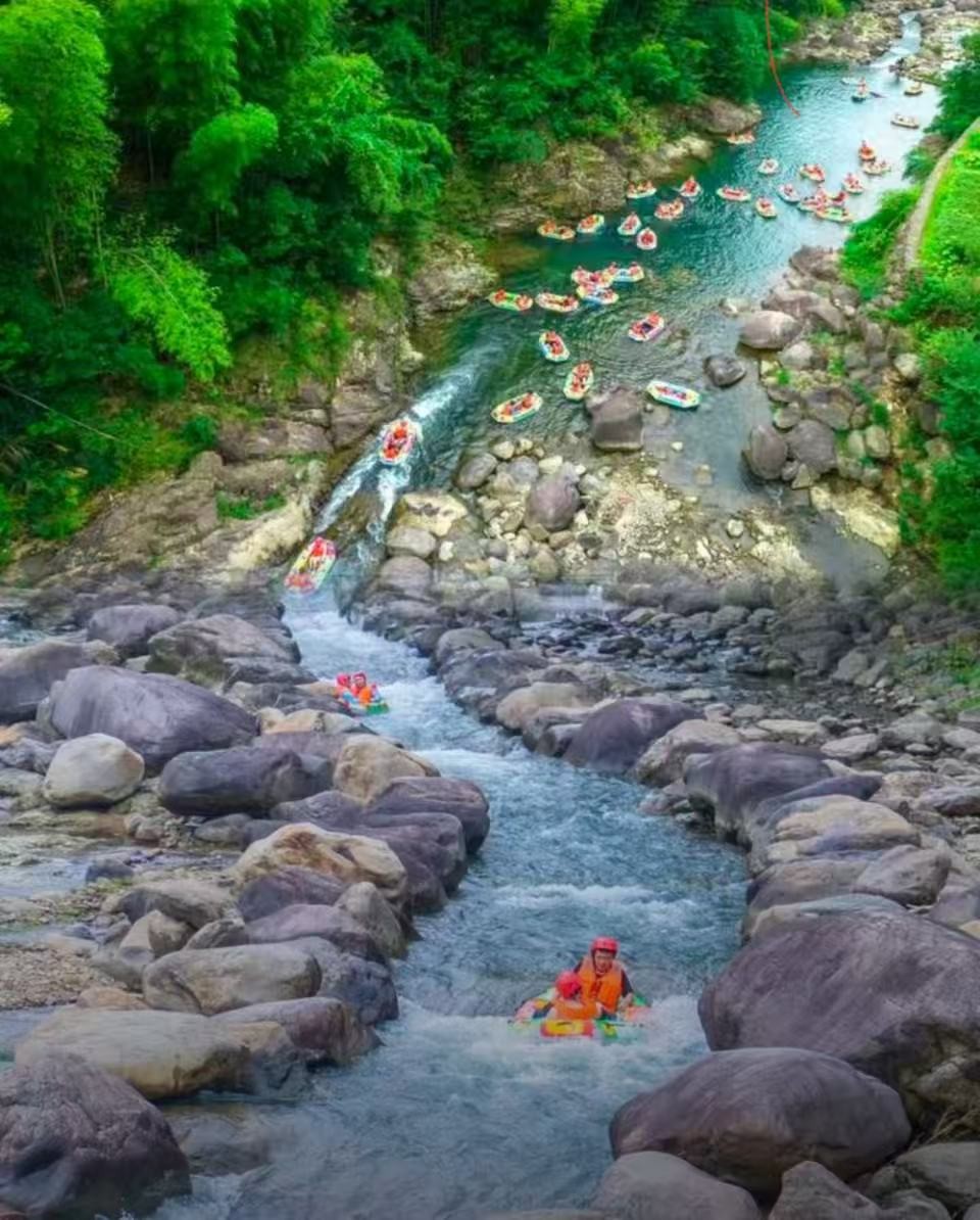 长江河漂流