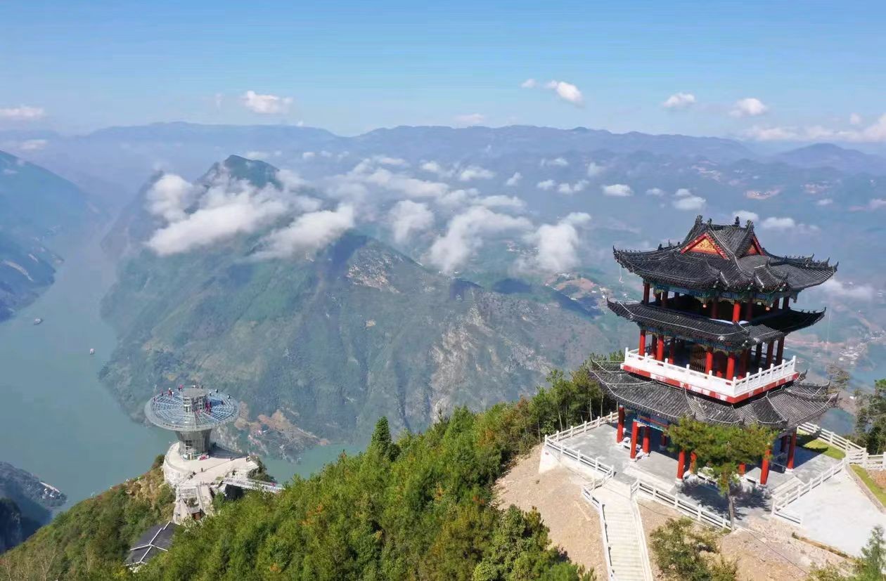 巫峡口景区【单人】门票+观光索道往返票+玻璃栈道票+长江灵芝票