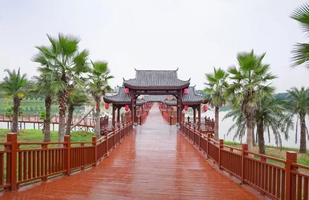 蜜泉湖旅游度假区
